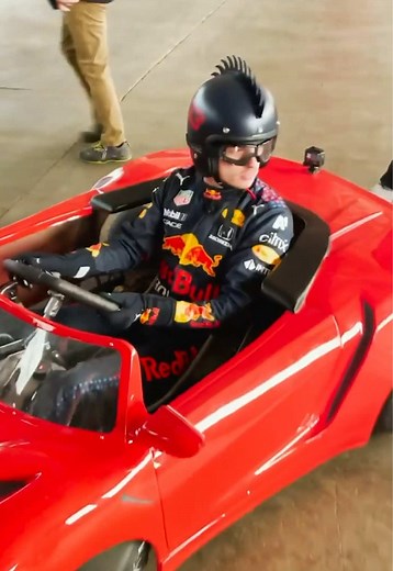 Vroom vroom 😉 #f1 #maxverstappen #startyourengine | Max Verstappen