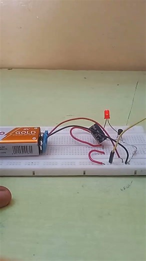 Visualizing RC Time Constant | LED Fade Effect