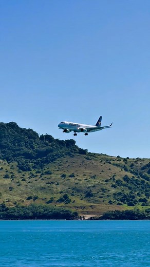 45K views · 912 reactions | The best spot for plane spotting #aviation #planelovers #planespotting #plane #aviationlovers | traveldamonsway | Facebook