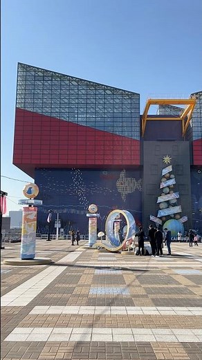 🦈 Kaiyukan Aquarium in Osaka | 海遊館