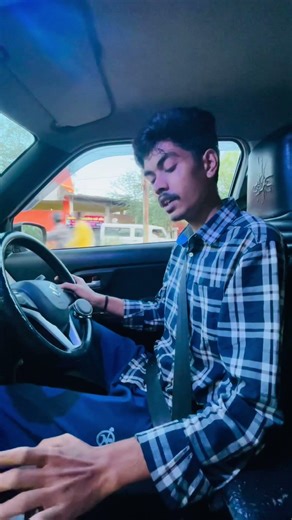 Kon sa gear Kitni speed me lagaya jata ha #shortsvideo #cardriving #automobile
