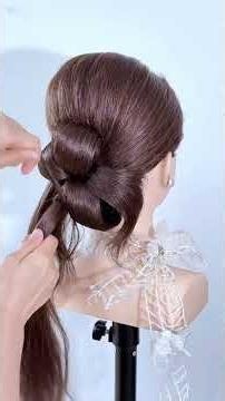 4 Styling Challenges for Brides: 1000 Makeup & Modeling Tips Inside