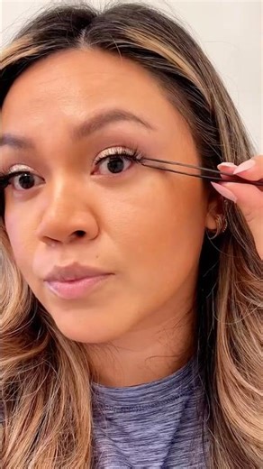 Self-Adhesive Lashes Test 👀 Lilly Lashes Money Maker Review ✨