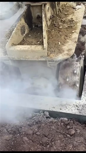 Joy Construction Federal Services on Instagram: "A force that cannot be stopped by concrete, hard soil, or even rock 🪨 This massive machine is one of the clearest on-site examples of hydraulic trench cutter technology. With its rotating drums, it cuts through the ground with millimetric precision, forming the foundation of critical underground structures such as diaphragm walls. This operation clearly reveals the powerful, controlled, and impressive solutions that modern civil engineering offer