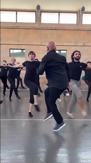 Karen Gevorgyan and BERD Dance Ensemble perform Shalakho 🇦🇲