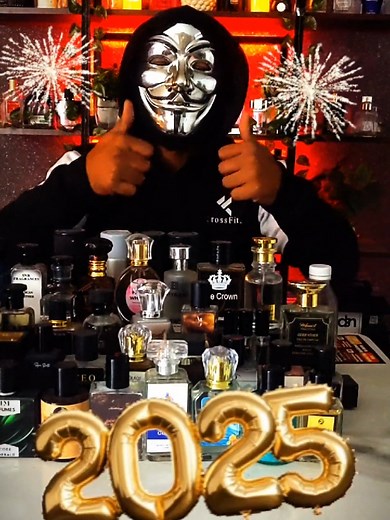 #happynewyear #freeperfume #newyeargift #2025
