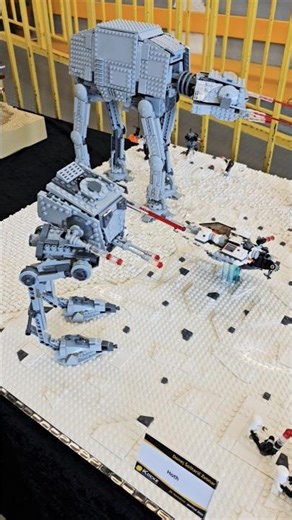 EPIC LEGO Battle of Hoth Diorama – incredible details
