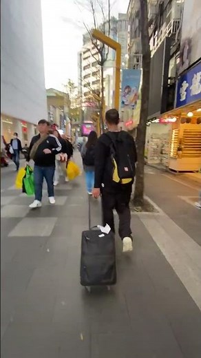Taipei Main Station to Ximending by MRT | Step-by-Step Travel Guide