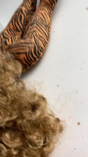 This is cringy #loldolls #lolomgdolls #dj #angles #sweetslolomg #viral #fyp #lolomgdollsurprise #healthadepopit #fypppp #MakeASplash #CatchChobaniOatmilk