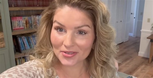 'Bringing Up Bates' Erin Bates Pregnant With Baby #7