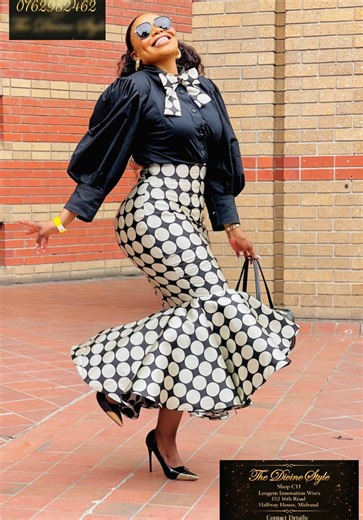 Stylish Outfits for Graduation Season