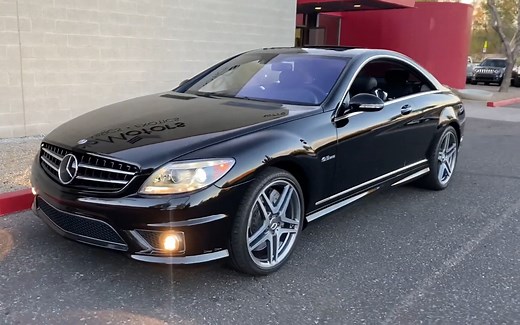 优雅的奔驰轿跑 2008款奔驰CL63 AMG展示