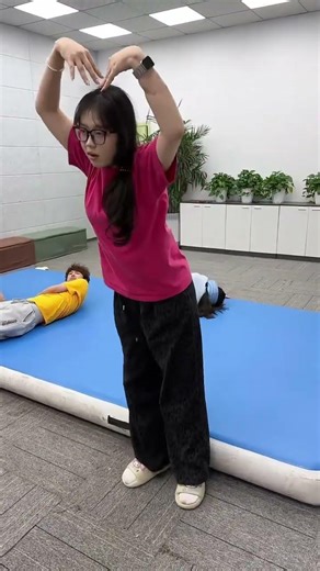 中枪拍摄花絮 #办公室游戏 #办公室搞笑