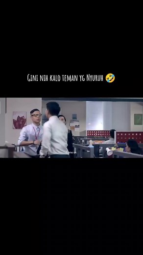 Film Komedi Indonesia | Sabtu Bersama Bapak | Makan Siang #MovieIndonesia