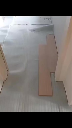 ADRIANO PROJECT 🇲🇿 🇿🇦 on Instagram: "RHINOLITE CEILING TILENG PAINTING PLASTERING BUILDING WOODEN FLOOR 071 776 6624 WHATSAPP AND CALL ADRIANO PROJECT 🇿🇦 🇲🇿"