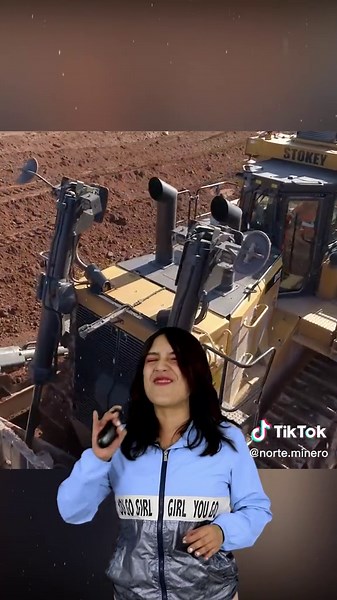 Impressive Bulldozer Cat D11T in Action