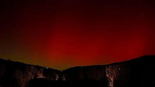 Stunning Aurora Shines Bright Over Colorado