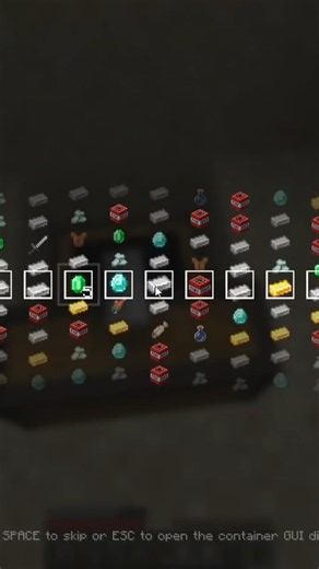 Minecraft, mas TODO BAÚ virou um GACHA! 😱