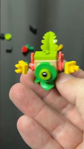 LEGO Space 40715 Alien Pack Alien 6 build