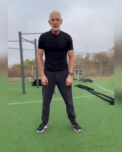 Beer belly creeping in while the dad bod sticks? Training’s solid. But after 40 the protein-to-muscle signal can slow - waist stays soft while progress stalls. Take the 60-second Muscle Quiz to find your #1 lever (fueling, programming, or recovery signal). Get one clear step to tighten the waist and keep muscle - without adding endless sets. Start the free quiz. | Apex Labs | Facebook