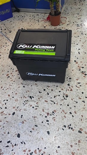 cassone per surf kali kunnan