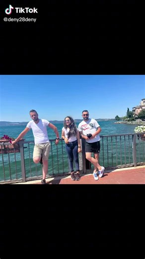 Video di alin alin (@alincristian134) con original sound - LuCash Music