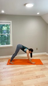 Favorite yoga transition alert! This is my very favorite way to transition from sitting to a standing position in a yoga context. What do you think? 😃 You could work with this “spiraling sit-to-stand” transition in an isolated way, moving back and forth between your seated and standing position. OR you could weave the spiraling sit-to-stand into a greater sequence and flow, like I’ve done here! Here’s a quick breakdown of today’s flow: Start in a seated twist to the right. Then place your left 