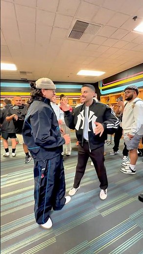 At the All-Star game ⚽️✨ #elviscrespo #music