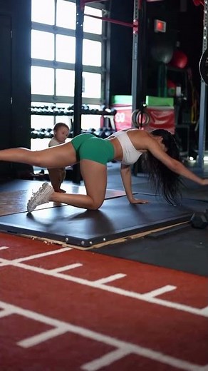 Your Core Isn't Healing... Here's Why! 🚨|| #postpartum #core #coreworkout #mom