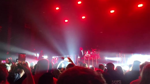 Seether - Remedy - 2025 Tour On tour with P.OD., Daughtry and Kami Kehoe playing at the Factory in St Louis,MO #goodmusic #livemusic #liveconcert #liveshow #stlouis