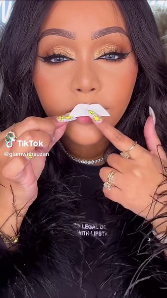 Creative Lip Sticker Makeup Ideas | Try These Lip Sticker Hacks!