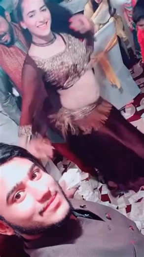 Chanda Pyari | 🤎 #pakistan #lahore #mujra #dance | Instagram