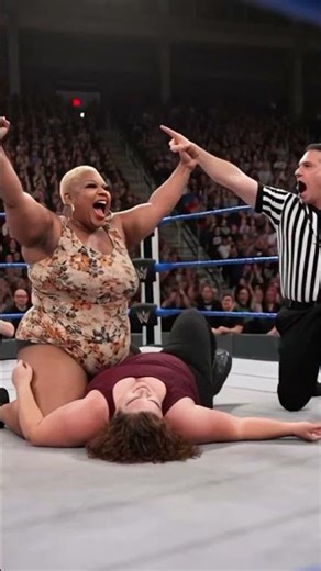 Watch how this plus size wrestlers digged it on the ring