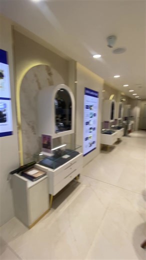 62 reactions | Inviting FRANCHISE PARTNERS  An golden Limited opportunity to open a Kisna Diamond and Gold Jewellery franchise in YOUR OWN CITY ! Backed by 30+ Years of Trust | 80+ Stores Nationwide  Direct Value Chain – From Mines to Market  Quick ROI | Proven Franchise Model  10000+ Unique Jewellery Designs ₹ Investment starts from 6 Crores For more details click Below ! | Kisna Diamond & Gold Jewellery Franchise | Facebook