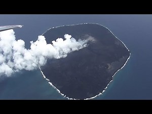 飛び出す火山弾・流れる溶岩…噴火の西之島、活動活発に