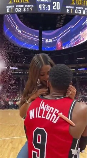 Emotional Basketball Court Proposal Caught on Camera | Heartwarming Arena Surprise! #NBA #Shorts