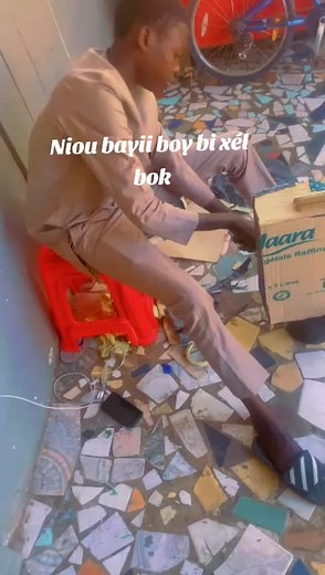 DIY Speaker Assembly Using Cardboard Materials