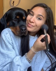 Don’t forget me Mumma 💄 | MetDaan Animals