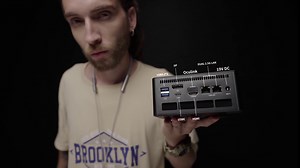 MINISFORUM Mini PC UM780 XTX AMD Ryzen 7 7840HS,8C/16T, 32GB DDR5 512GB PCIe SSD 4.0 Mini Desktop PC,2 x RJ45 2.5 G,HDMI2.1/DP/2xUSB4,1xOP,4XUSB Port,WIFI6E & BT5,Stylish Small PC