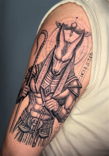 Anubis Tattoo by Pablo Diaz Gordoa: Detailed Craftsmanship