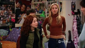 8 Simple Rules S01E07 Trick-or-Treehouse