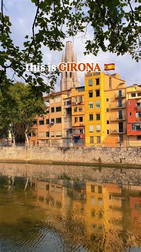 Dorota Urbaniak ❥ Essex, UK 🇬🇧 on Instagram: "..,honestly why is no one talking about 📍Girona 🇪🇸?, only 1h drive from Barcelona or 45min by train, perfect for a day trip or a longer stay. Things to do in Girona 👇 👣Walk the Medieval City Walls (Passeig de la Muralla) 🗾Enjoy panoramic views of the city and surrounding countryside as you stroll along the ancient walls. ⛪️Visit Girona Cathedral (Catedral de Santa Maria) 🏛️Admire gothic architecture and the widest Gothic nave in the world. �