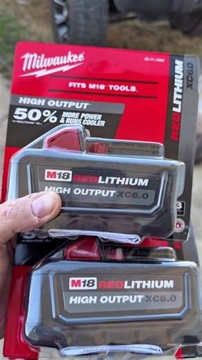 Power through any job ⚡ The Milwaukee 48-11-1865 M18 REDLITHIUM XC6.0 Battery Pack delivers 18V of high-output power with 6Ah capacity. Long-lasting, fast-charging, and built for all your M18 cordless tools—perfect for pros and DIYers alike. #tools #powertools #impact #milwaukee #tiktokshopcreatorpicks