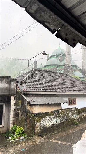 Rain So Load You Can Feel It #nature #rain