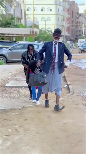 #ballibotmojis #trendingreels #funny #Robotvibes #Cinema #Cinema #British #funny #robot #trending