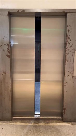 SPENCER on Instagram: "Let the WORLD TOUR begin! 😉 Spent the day with my @dalba_global family hosting the launch event for their Artistry Collective here in LA 🥹🤍 Glowy skin, pro tips, face charts, charm bar… I was in heaven! Ok but wait, really… should we do this in other cities? 👀 Where to next?! ✈️ #dalba #dalbaMUA #dalbaArtistry"