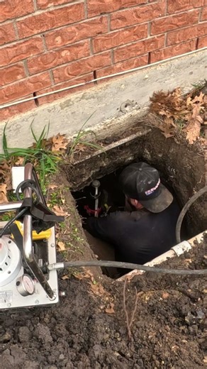 Installing a Steel Pressed Pier for Foundation Repair | Durapac Hydraulic Push Pier Timelapse