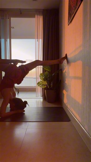 Support doesn’t mean your weak! 🌅 #yogapractice #yogapracticenotperfect #yogajourney #yoga #yogi