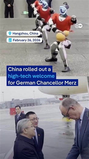 China Showcases Dancing and Boxing Robots for Merkel