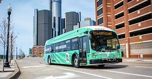 Detroit bus drivers to get immediate raise, bigger bonus under new agreement